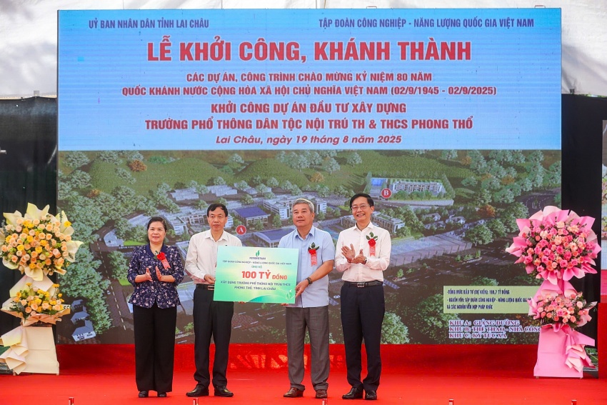 [Chùm ảnh] Petrovietnam đồng hành xây dựng Trường phổ thông Dân tộc nội trú TH & THCS Phong Thổ”