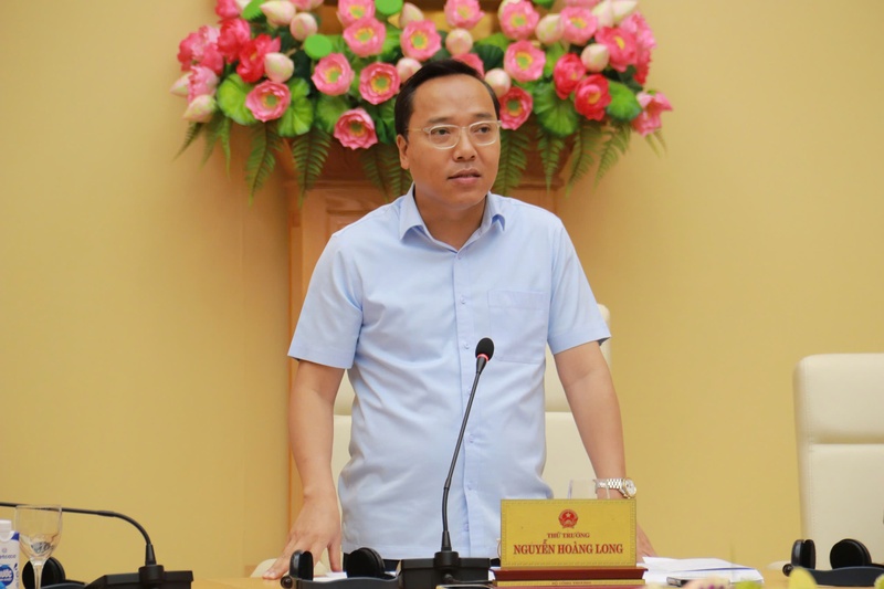 Tháo gỡ vướng mắc, thúc đẩy cơ chế mua bán điện trực tiếp và phát triển năng lượng tái tạo”