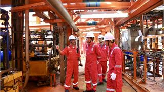 Giàn trưởng Nguyễn Duy Tứ - người giữ “nhịp sống” trên giàn Đại Hùng 01