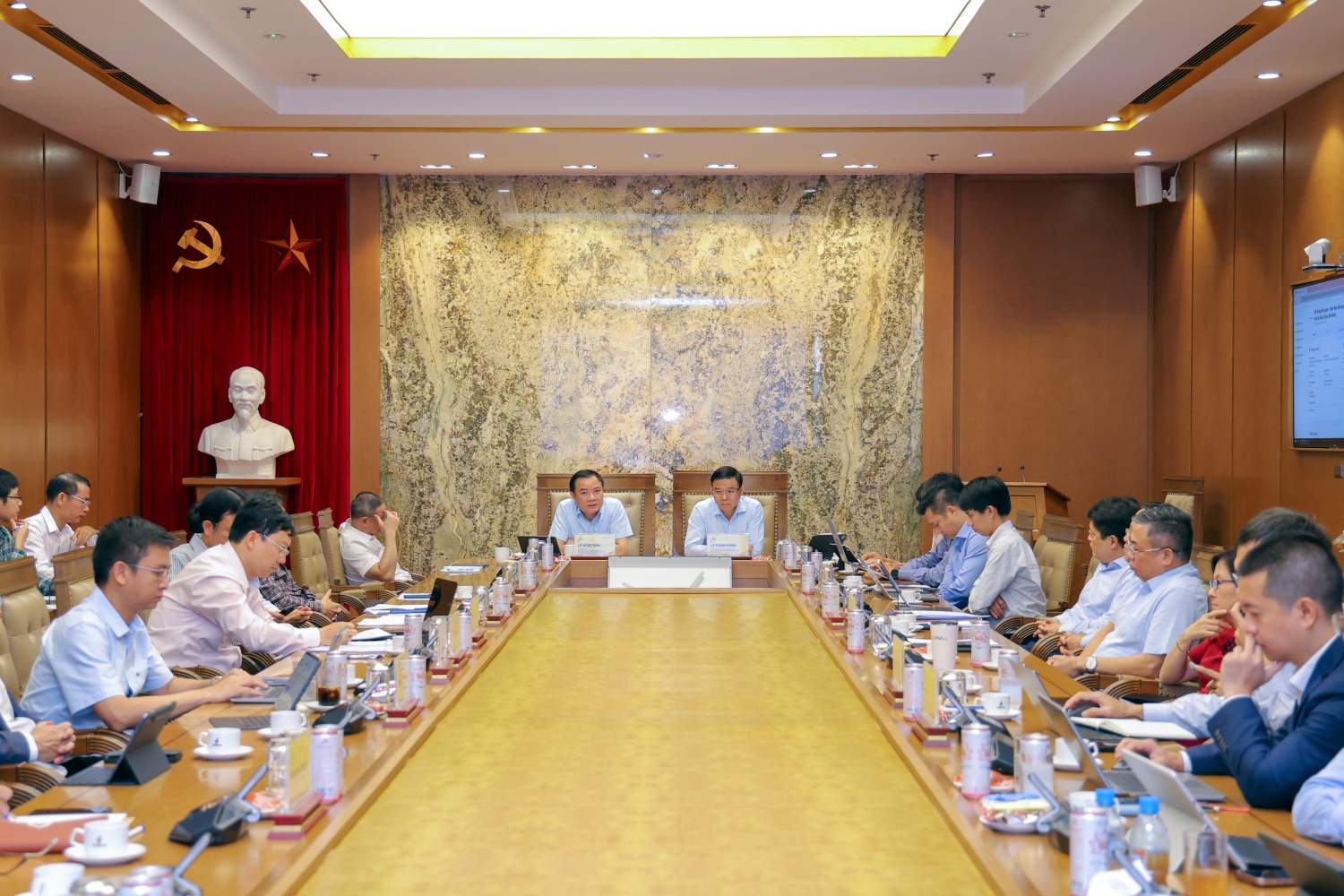 Petrovietnam tăng tốc làm chủ công nghệ chiến lược mới, chuyển đổi số theo tư duy “AI-First””