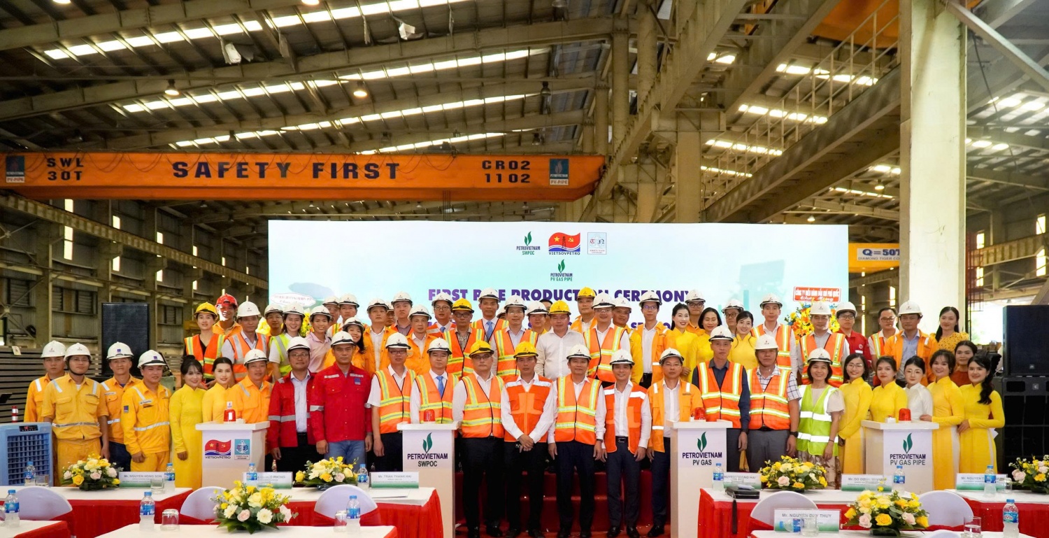 Triển khai sản xuất ống thép phục vụ thi công tuyến ống ngoài khơi Dự án Đường ống dẫn khí Lô B – Ô Môn”