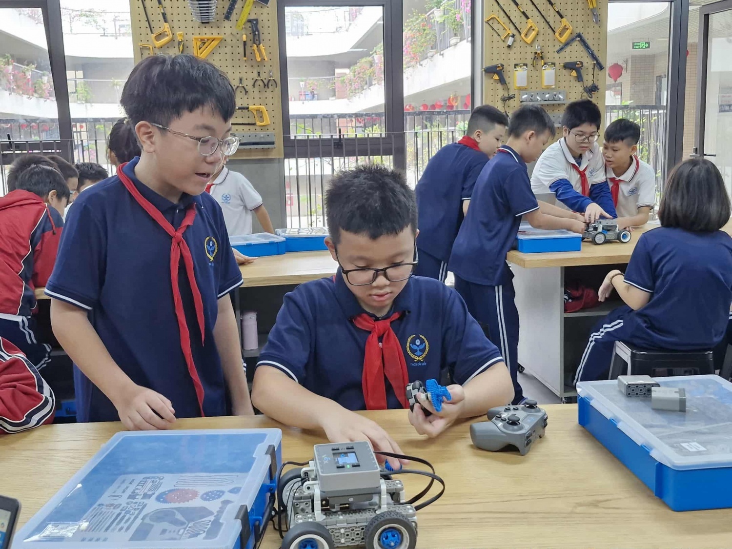 STEM Innovation Petrovietnam: Gieo hạt mầm tri thức”