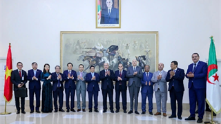 Vietnam and Algeria set ambitious goals for future cooperation