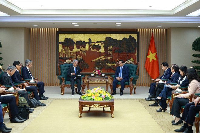At the meeting between Prime Minister Pham Minh Chinh and President and Chief Executive Officer of Japan’s Mitsui & Co Ltd. Hori Kenichi on November 27 in Hanoi. (Photo: VNA)
