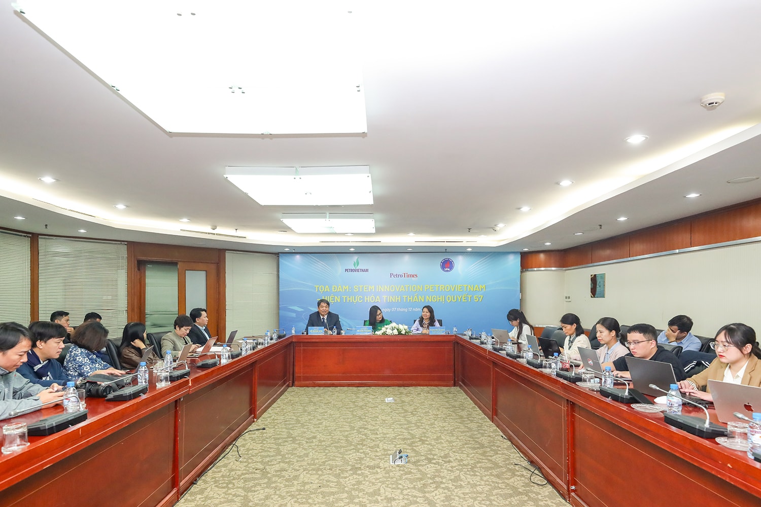 STEM Innovation Petrovietnam: Pioneering mark, innovative message for the young generation