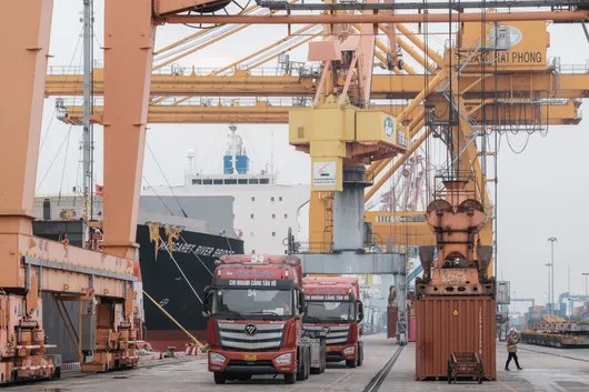 Vietnam Replaces Trade Minister as Leadership Review Begins