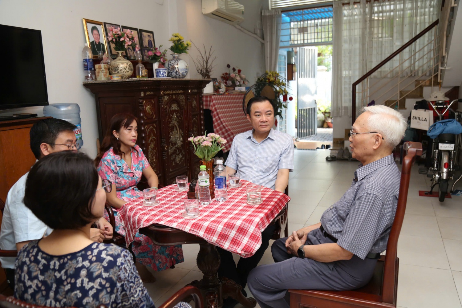 Lãnh đạo Petrovietnam tri ân các thế hệ lãnh đạo nhân dịp Xuân Bính Ngọ 2026