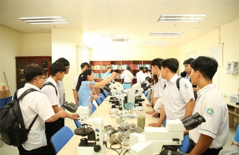 PVU: Đánh thức đam mê công nghệ từ hệ sinh thái năng lượng thực tế