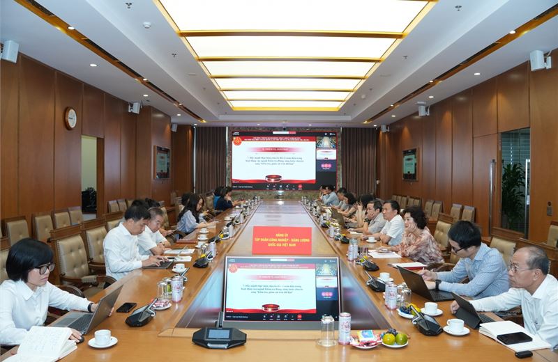 Đẩy mạnh công tác kiểm tra, giám sát, xây dựng Đảng bộ Petrovietnam trong sạch, vững mạnh