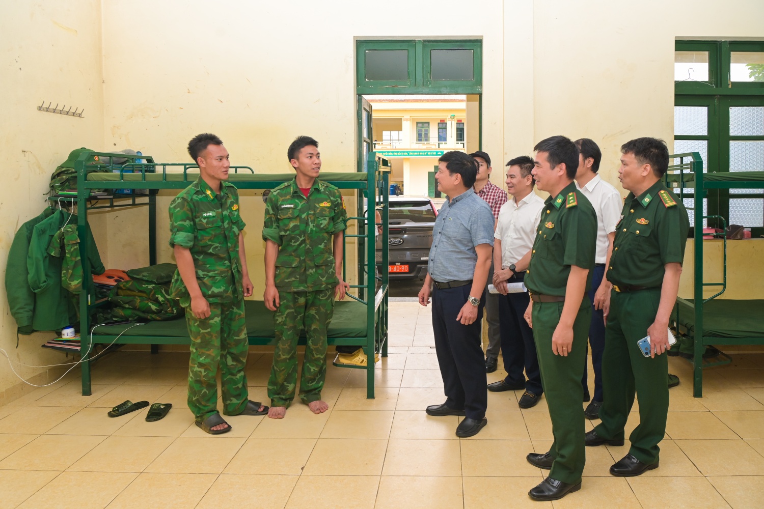 Kỳ 1: Ấm tình nơi tuyến đầu Tổ quốc, người lính giữ đất bằng cả trái tim”