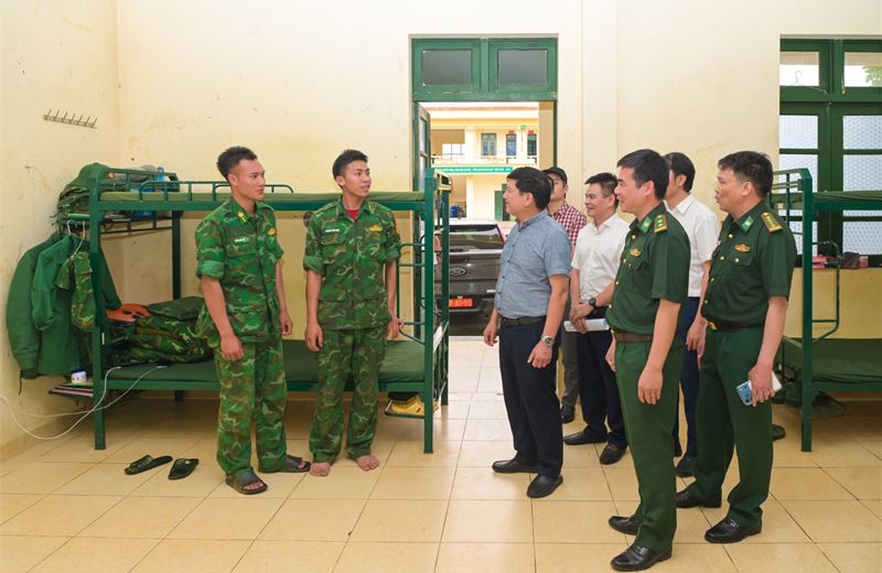Kỳ 1: Ấm tình nơi tuyến đầu Tổ quốc, người lính giữ đất bằng cả trái tim