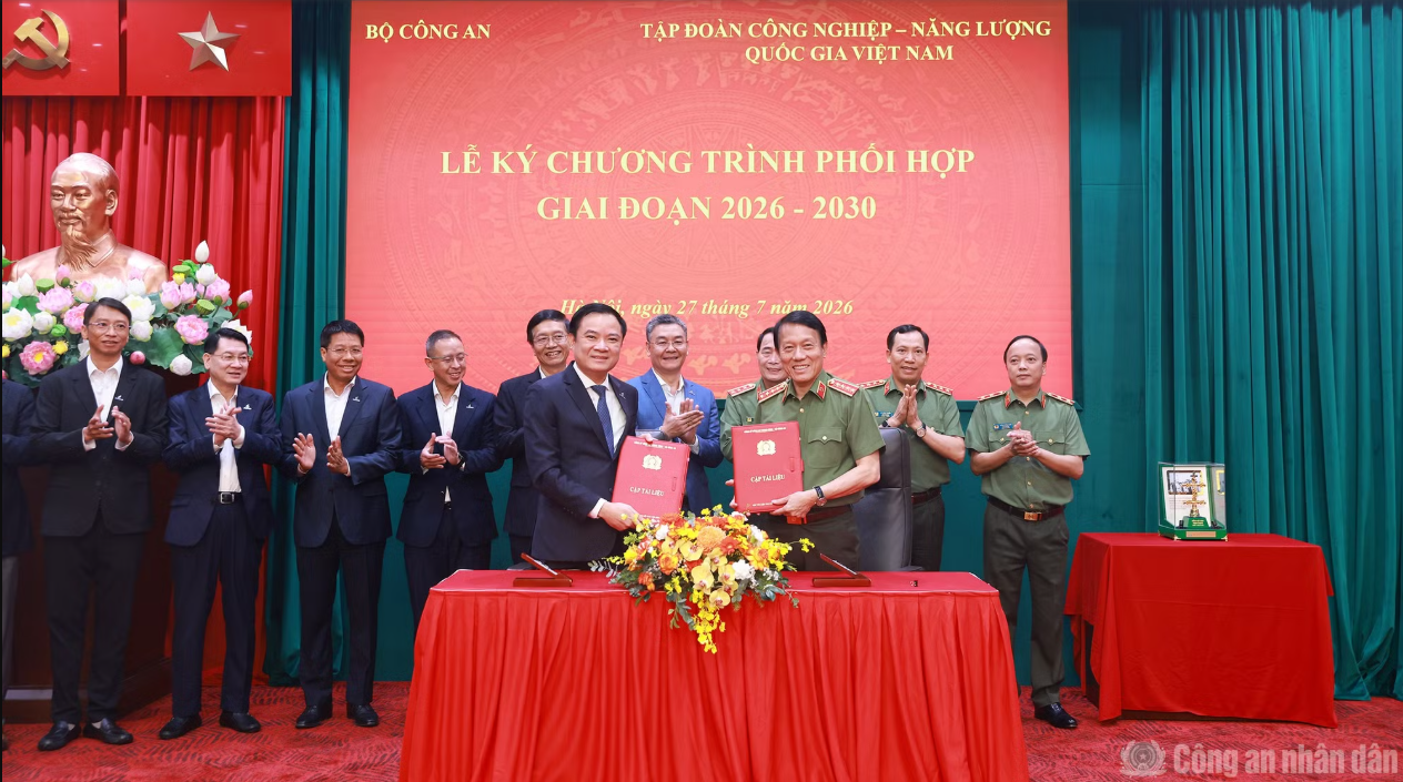 The Ministry of Public Security and Petrovietnam cooperate to ensure national energy security.