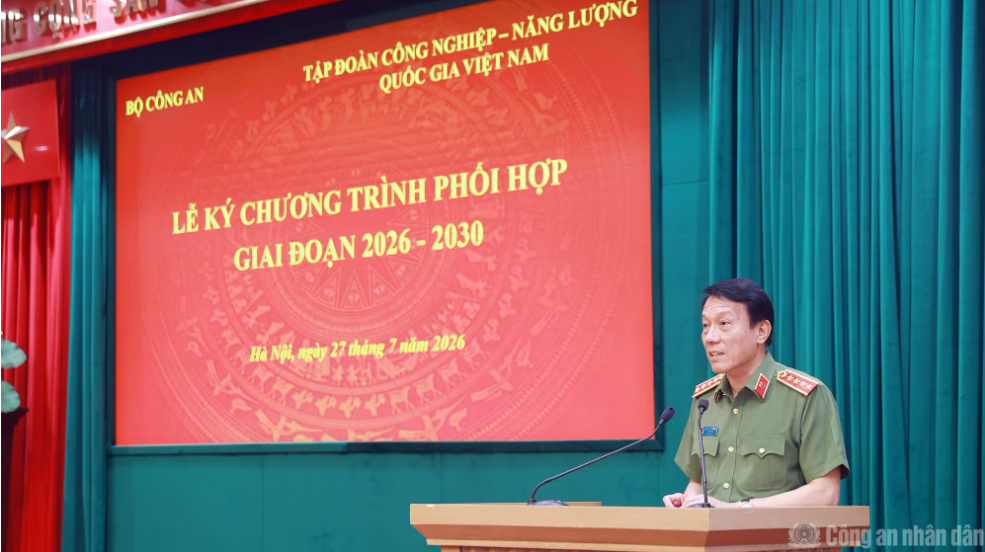 Minister Luong Tam Quang emphasized the particularly important role of energy security in the new era.