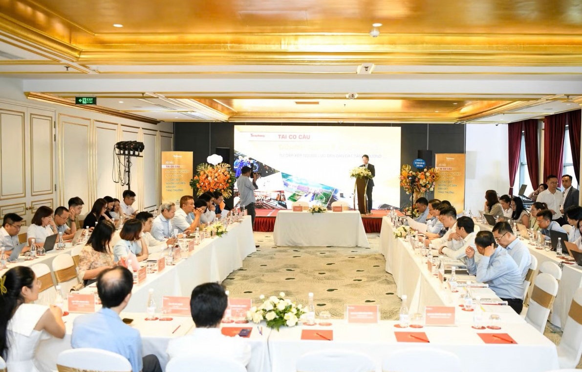 Hội thảo Tái cơ cấu doanh nghiệp nhà nước: Từ sắp xếp nguồn lực đến dẫn dắt tăng trưởng