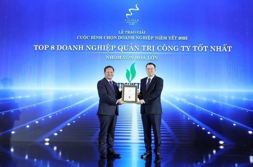 PV Drilling nhận vinh danh Top 8 Doanh nghiệp quản trị công ty tốt nhất - nhóm vốn hóa lớn năm 2025.