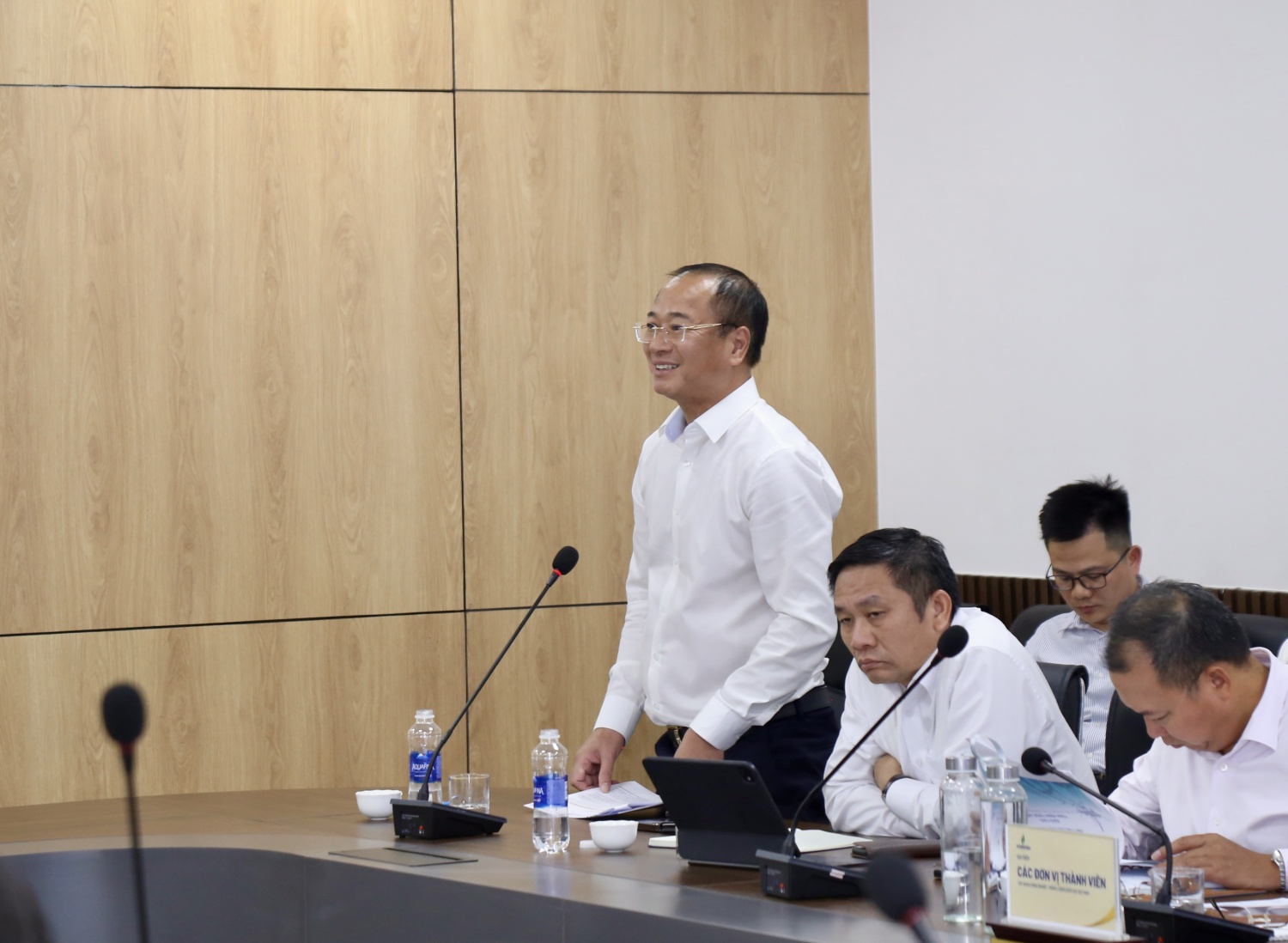 Ông Nguyễn Mạnh Tưởng cho biết Ban đang tập trung tối đa nguồn lực, phấn đấu ký kết hợp đồng EPC Dự án NMNĐ Ô Môn III đúng tiến độ đã đề ra.