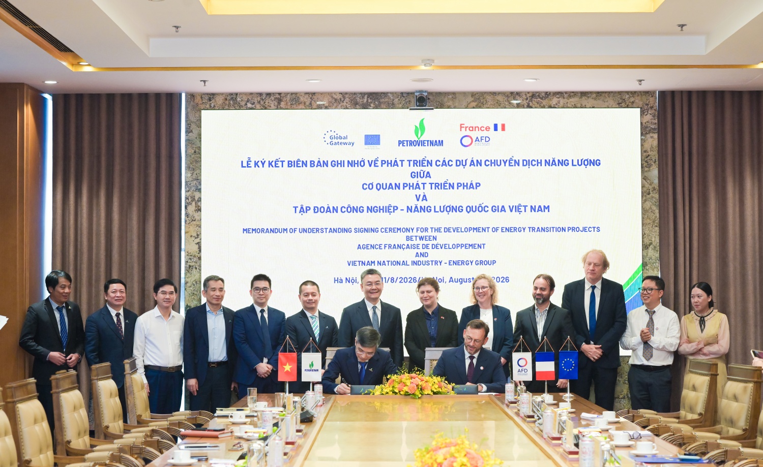 Petrovietnam và AFD ký kết Biên bản ghi nhớ (MOU) về hợp tác phát triển các dự án chuyển dịch năng lượng.