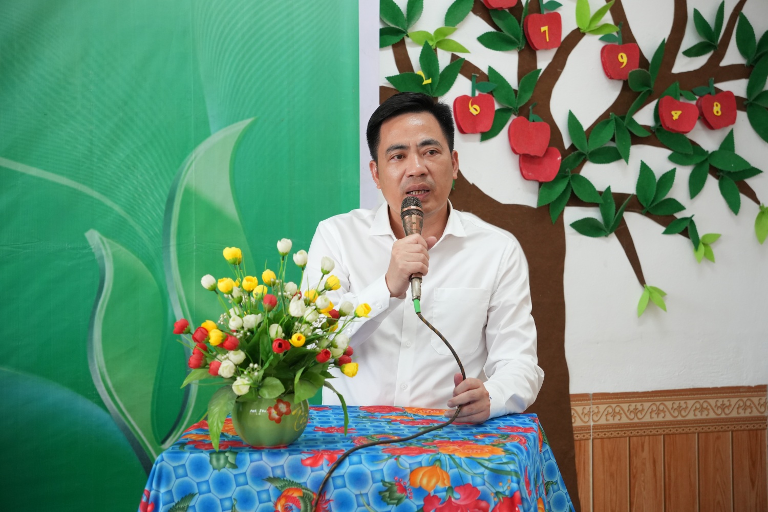 Ông Nguyễn Ngọc Quỳnh - Thành viên HĐQT BSR: Việc hỗ trợ xây dựng Trường Mầm non Liêm Hải là một trong những hoạt động thiết thực, thể hiện trách nhiệm của BSR với cộng đồng.