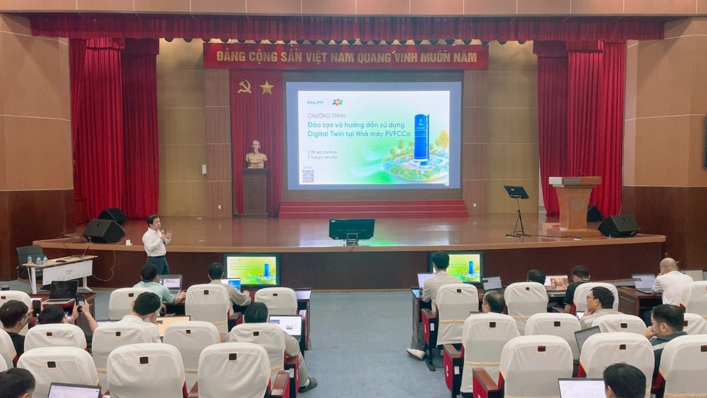 FPT đào tạo hướng dẫn sử dụng Digital Twin cho đội ngũ vận hành, kỹ thuật và quản lý của PVFCCo tại Nhà máy Đạm Phú Mỹ.