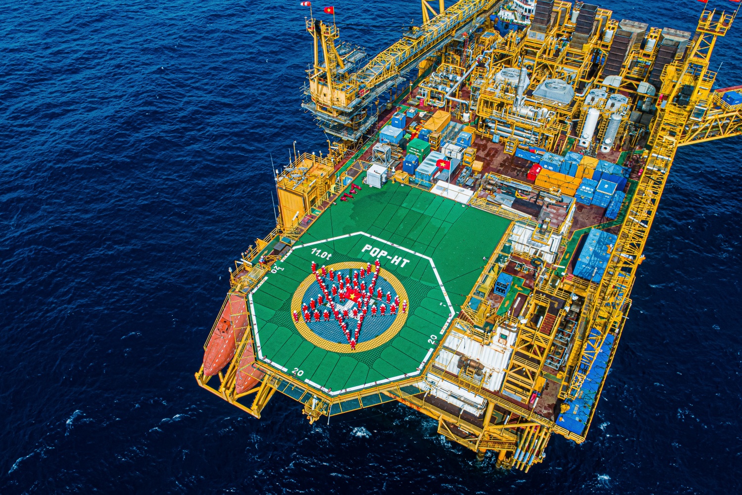 Mở rộng không gian hoạt động đồng nghĩa với việc PETROVIETNAM phải quản trị danh mục đầu tư lớn hơn, các chuỗi giá trị đa dạng hơn.