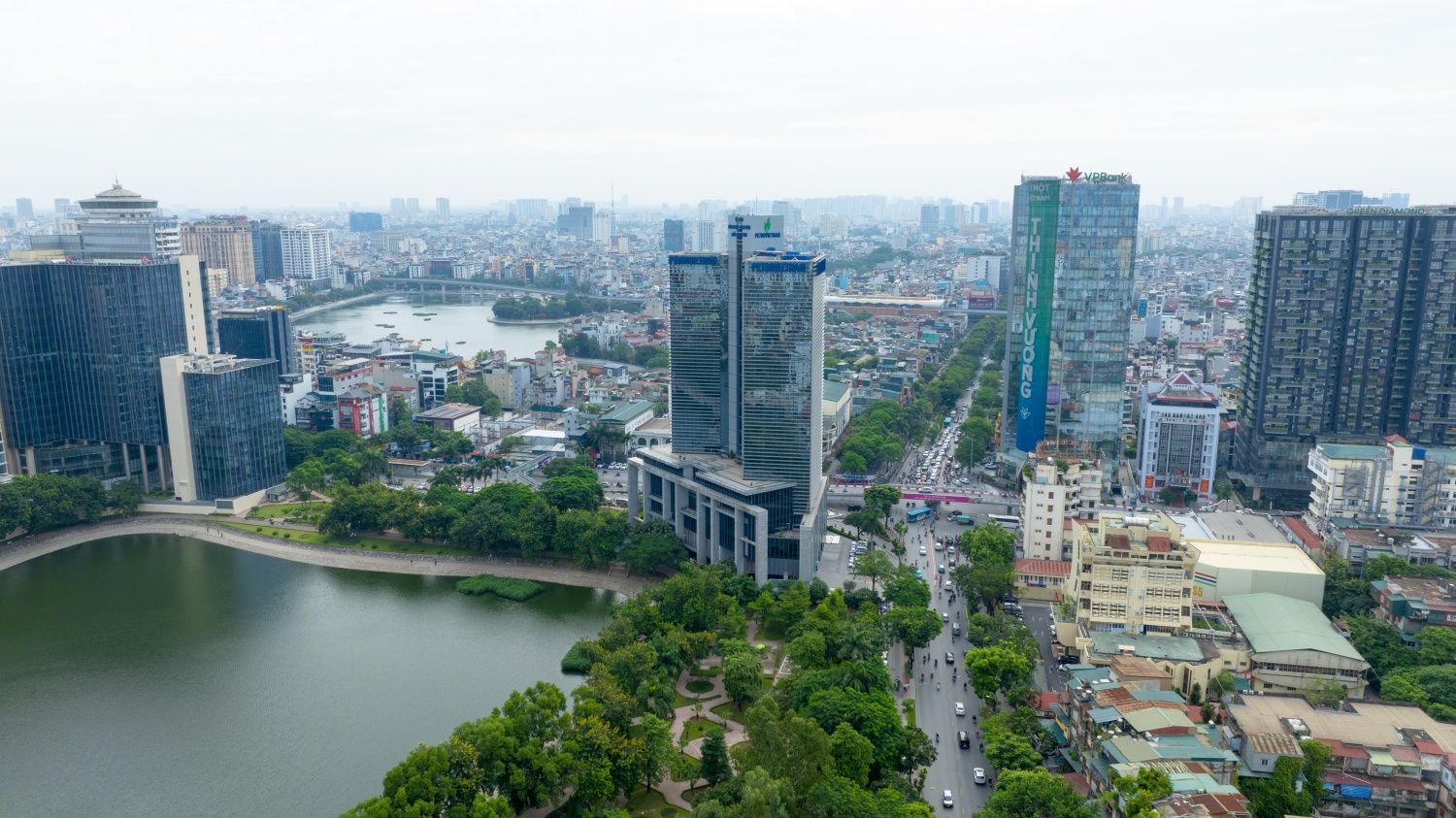 Nghị quyết số 79-NQ/TW của Bộ Chính trị về phát triển kinh tế nhà nước đặt mục tiêu 100% tập đoàn, tổng công ty nhà nước áp dụng các nguyên tắc quản trị theo chuẩn mực OECD.