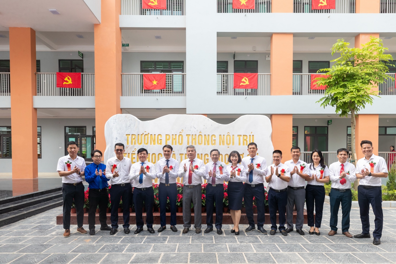 Trường Phổ thông nội trú TH&THCS PETROVIETNAM - Phong Thổ là một