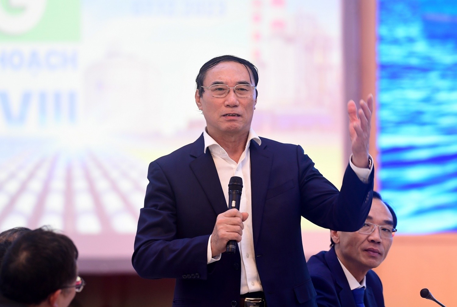 Ông Nguyễn Văn Phụng: DNNN tiếp tục giữ vai trò quan trọng ở những lĩnh vực nền tảng, vừa tạo nguồn thu ổn định cho NSNN, vừa đầu tư vào những ngành, lĩnh vực có tính dẫn dắt.