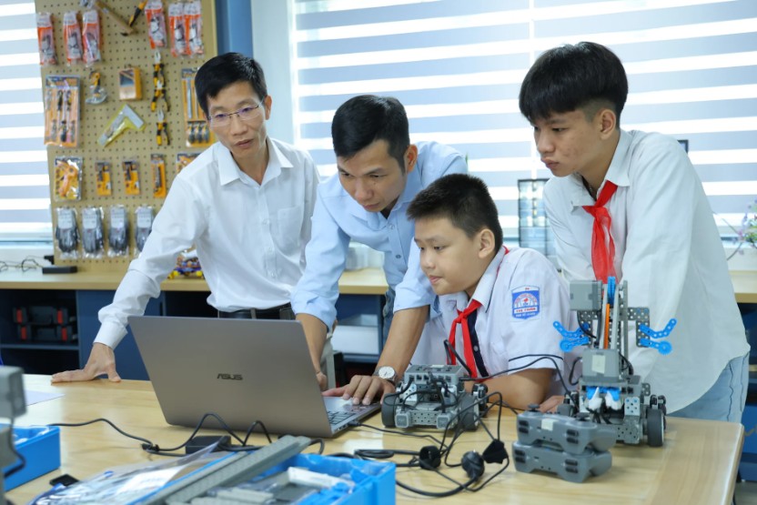 Với Petrovietnam, thiết bị hiện đại phải đi liền với năng lực con người.