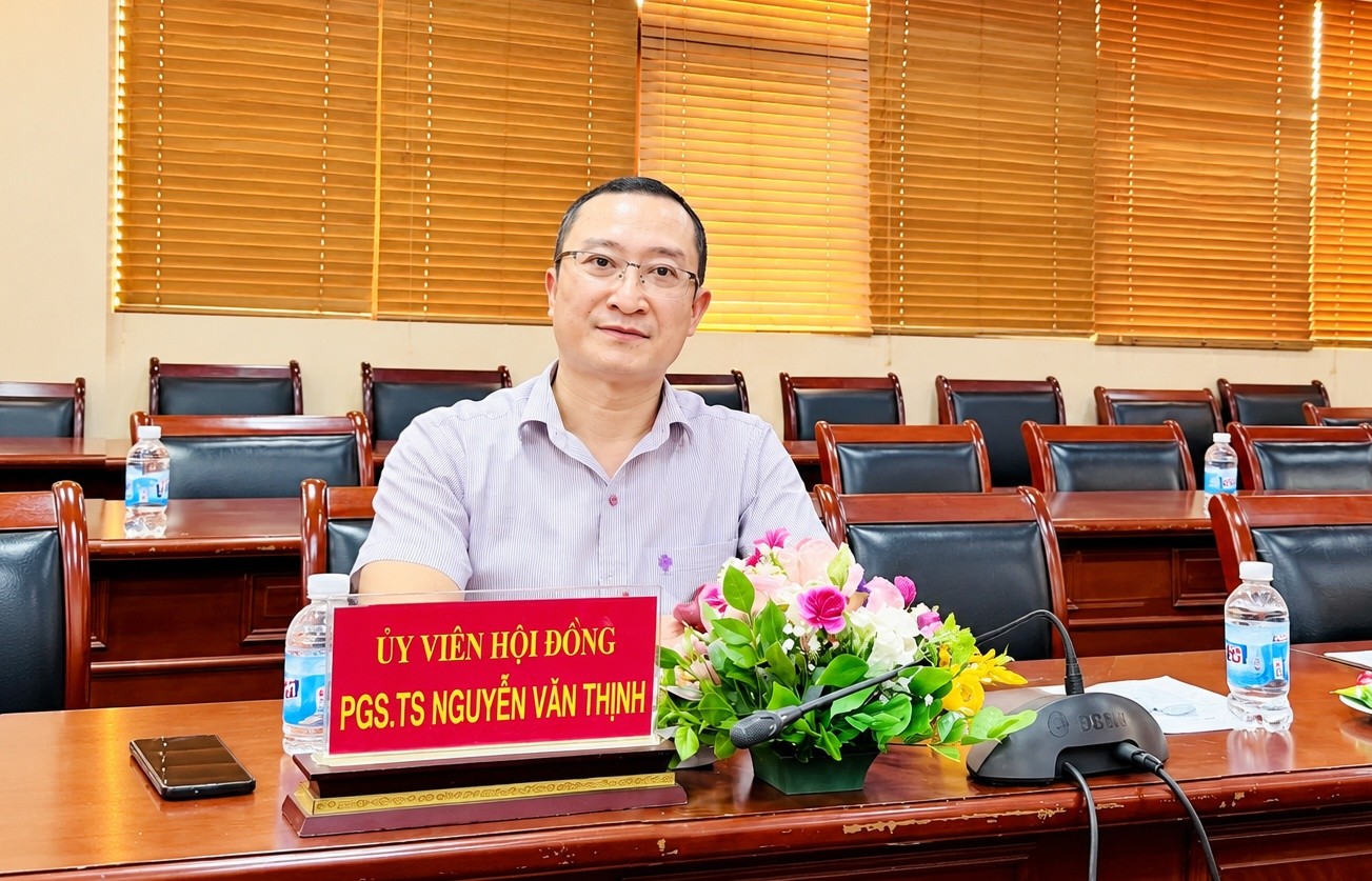 PGS.TS Nguyễn Văn Thịnh: Việt Nam có thể nghiên cứu phát triển các trung tâm công nghiệp - dịch vụ NLTT theo hướng liên kết vùng.