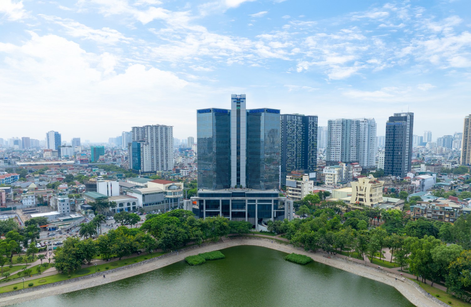 Giá trị của PETROVIETNAM không thể chỉ được tính bằng doanh thu, lợi nhuận hay số tiền đóng góp ngân sách