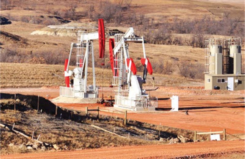 Giá dầu suy giảm và hoạt động dầu khí của một số quốc gia trên thế giới