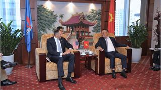 PetroVietnam leaders receive United States Assistant Secretary of State
