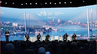 Petrovietnam participates in the 5th Eastern Economic Forum