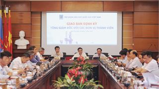 Giữ vững nhịp độ sản xuất trong "khủng hoảng kép", PVN nộp ngân sách Nhà nước 32 ngàn tỷ đồng