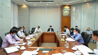 Petrovietnam strengthens solutions to cope with Covid-19 pandemic and decline in oil prices