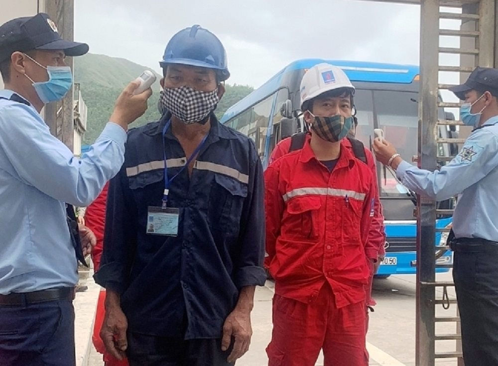 Petrovietnam nâng cao trách nhiệm cán bộ, nhân viên trong phòng chống dịch bệnh Covid1-9”