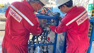 Công đoàn PV Drilling động viên người lao động đang thực hiện "3 tại chỗ"
