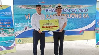 Phân Bón Cà Mau vì màu xanh Trường Sa