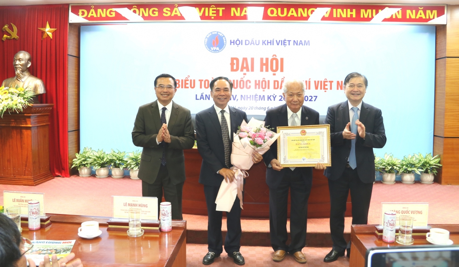 Đại hội Đại biểu toàn quốc Hội Dầu khí Việt Nam lần thứ IV, nhiệm kỳ 2022-2027 thành công tốt đẹp