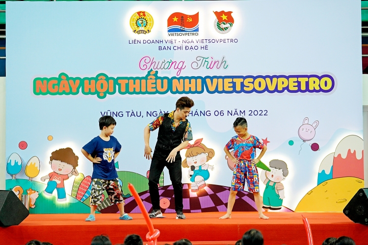 Ngày hội Thiếu nhi Vietsovpetro 2022 với chủ đề “Hành trình trải nghiệm – Tư duy sáng tạo – Vững bước tương lai” Ngày hội Thiếu nhi Vietsovpetro 2022 với chủ đề “Hành trình trải nghiệm – Tư duy sáng tạo – Vững bước tương lai”