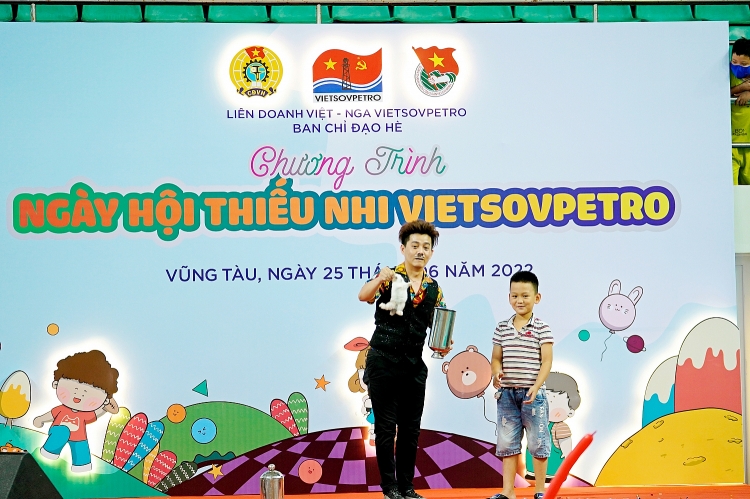Ngày hội Thiếu nhi Vietsovpetro 2022 với chủ đề “Hành trình trải nghiệm – Tư duy sáng tạo – Vững bước tương lai” Ngày hội Thiếu nhi Vietsovpetro 2022 với chủ đề “Hành trình trải nghiệm – Tư duy sáng tạo – Vững bước tương lai”