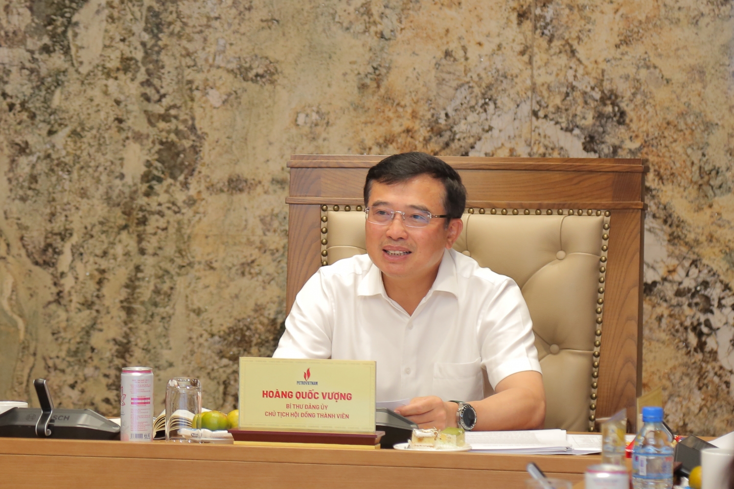 Cần xây dựng, quản lý và sử dụng bộ nhận diện thương hiệu Petrovietnam thống nhất trong toàn Tập đoàn Cần xây dựng, quản lý và sử dụng bộ nhận diện thương hiệu Petrovietnam đồng bộ, nhất quán trong toàn Tập đoàn