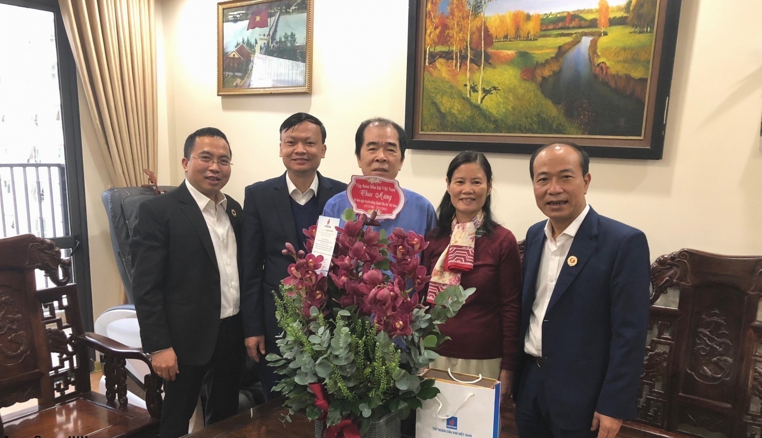 Phát huy bản chất, truyền thống “Bộ đội Cụ Hồ” xây dựng Hội trong sạch vững mạnh, hoàn thành xuất sắc nhiệm vụ trong giai đoạn mới Phát huy bản chất, truyền thống “Bộ đội Cụ Hồ” xây dựng Hội trong sạch vững mạnh, hoàn thành xuất sắc nhiệm vụ trong giai đoạn mới