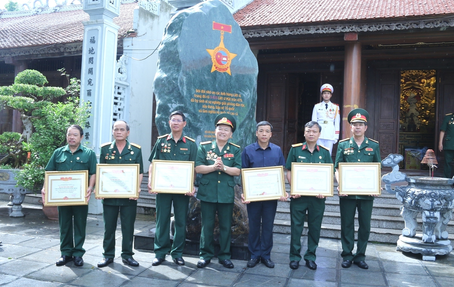Khánh thành công trình “Bia Liệt sĩ Mặt trận 479” Khánh thành công trình “Bia Liệt sĩ Mặt trận 479”