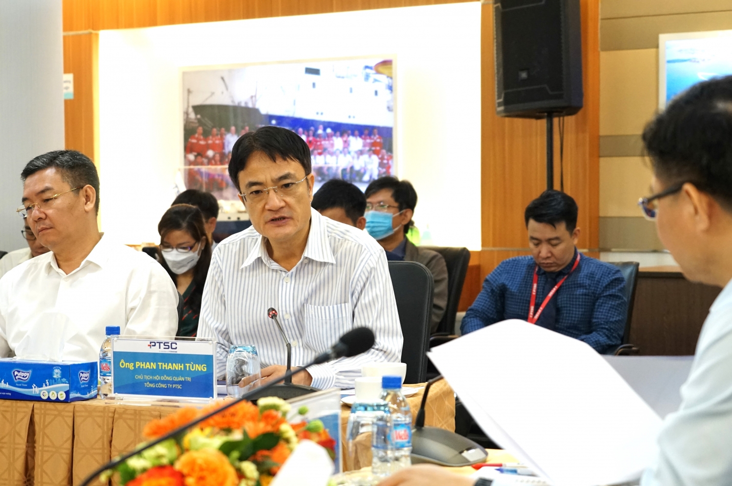Tổng Giám đốc Petrovietnam Lê Mạnh Hùng làm việc với PTSC về kết quả sản xuất kinh doanh 6 tháng đầu năm 2022 Tổng Giám đốc Petrovietnam Lê Mạnh Hùng làm việc với PTSC về kết quả sản xuất kinh doanh 6 tháng đầu năm 2022
