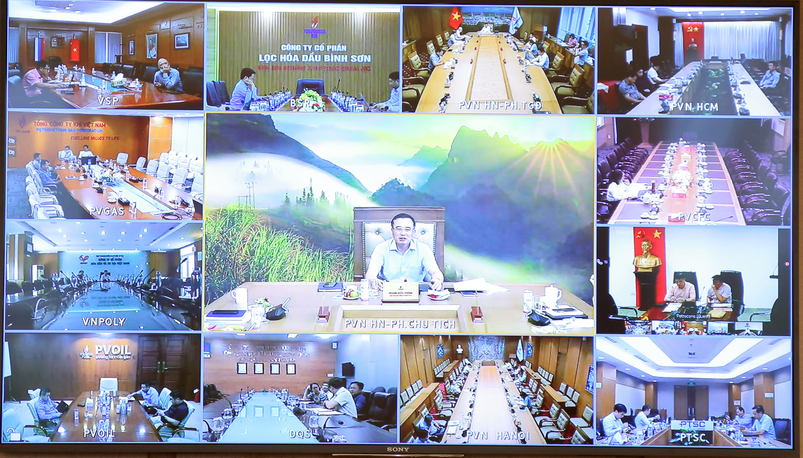 CEO Meeting in July 2022: Petrovietnam continues to maintain production, contributes more than 66 trillion dong to the State budget