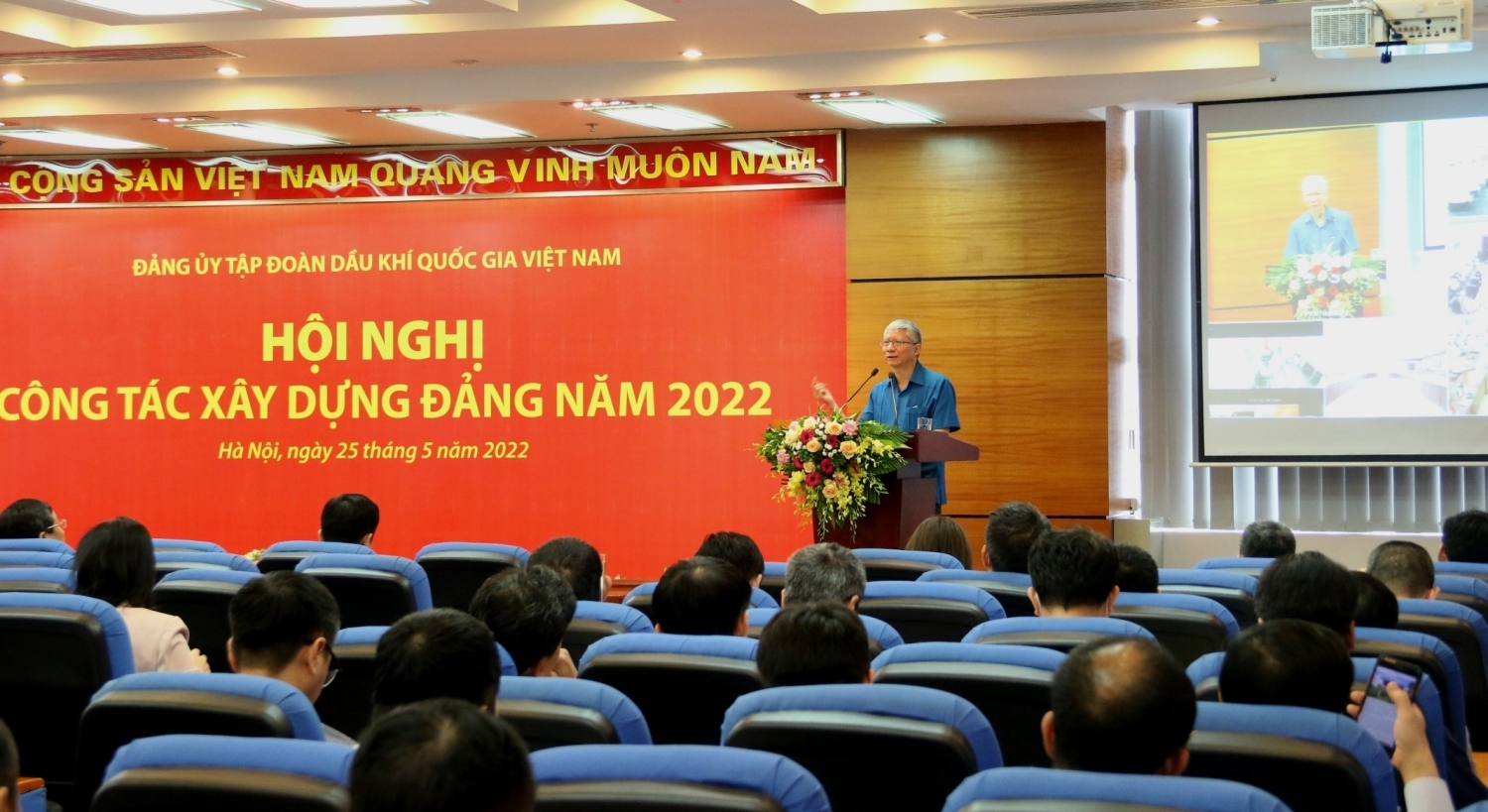 Petrovietnam triển khai đợt sinh hoạt chuyên đề “Tự soi - Tự sửa”: Hiệu quả, thực chất Petrovietnam triển khai đợt sinh hoạt chuyên đề “Tự soi - Tự sửa”: Hiệu quả, thực chất