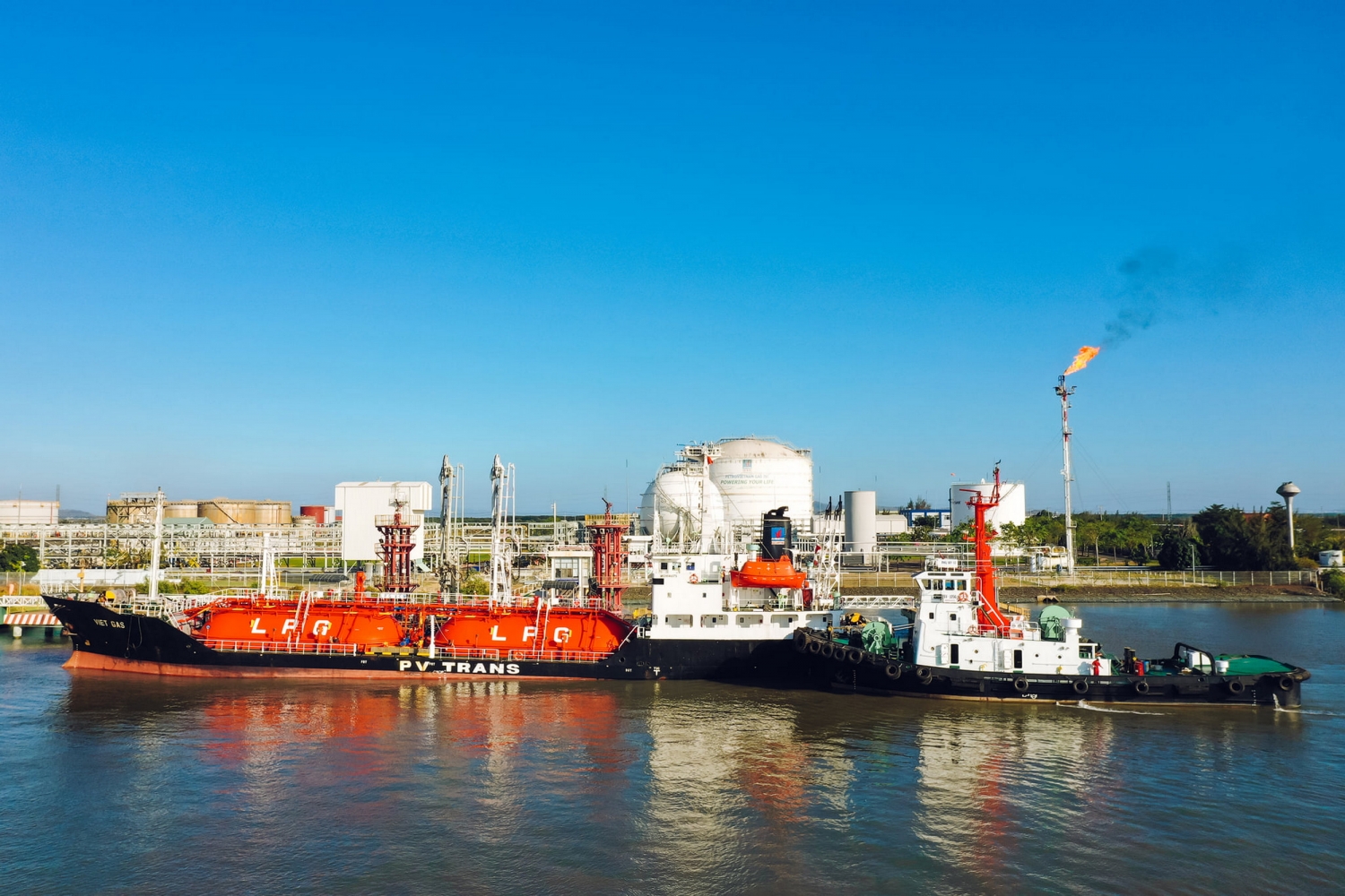 Công nghiệp khí được xác định là một trong 3 lĩnh vực trụ cột của Petrovietnam Công nghiệp khí được xác định là một trong 3 lĩnh vực trụ cột của Petrovietnam