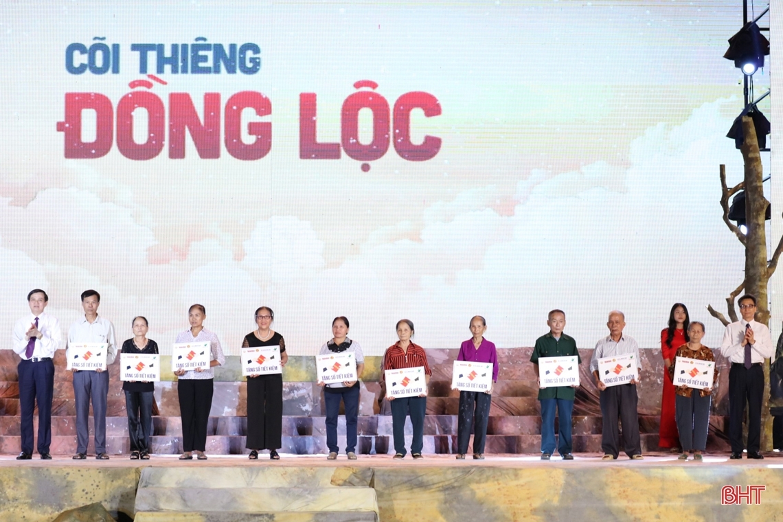 Petrovietnam đồng hành cùng chương trình “Cõi thiêng Đồng Lộc” - khúc tráng ca bất tử Petrovietnam đồng hành cùng chương trình “Cõi thiêng Đồng Lộc” - khúc tráng ca bất tử