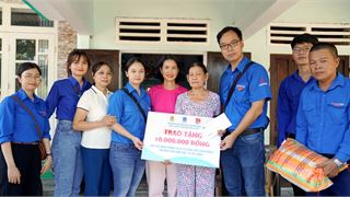 PV GAS thăm hỏi các gia đình chính sách nhân ngày Thương binh – Liệt sĩ
